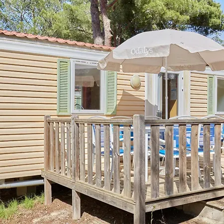 Domaine Residentiel De Plein Air Odalys La Pinede Agde Exterior photo